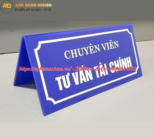 Bảng Chức Danh Để Bàn