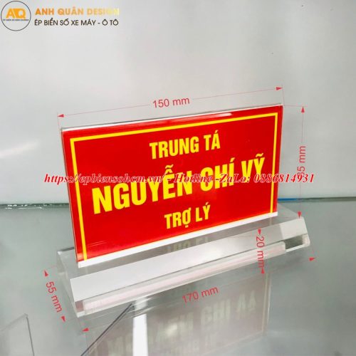 Bảng Chức Danh Để Bàn
