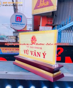 Bảng Chức Danh Để Bàn