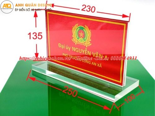 Bảng Chức Danh Để Bàn