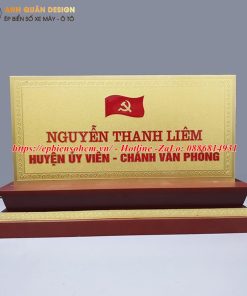 Bảng Chức Danh Để Bàn