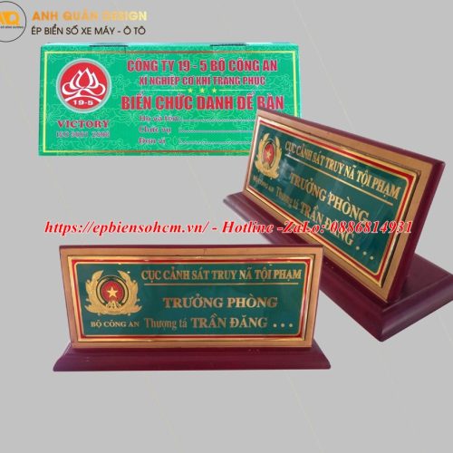 Bảng Chức Danh Để Bàn
