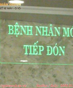 bảng Mica bàn tư vấn