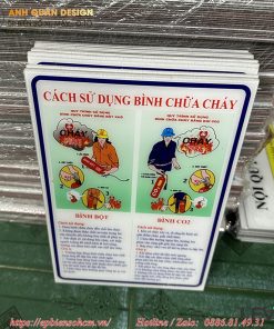 Bảng mica chỉ dẫn bình chữa cháy