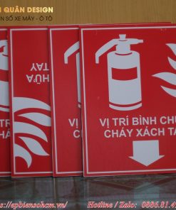 Bảng mica chỉ dẫn bình chữa cháy