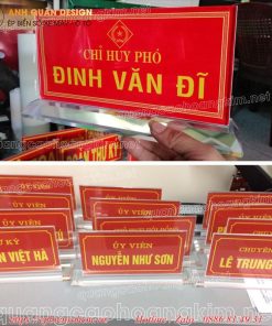Biển chức danh mica giám đốc để bàn