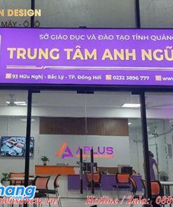 bảng mica tên phòng trung tâm ngoại ngữ