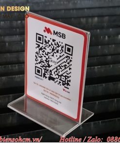 làm bảng Mica dán mã QR code