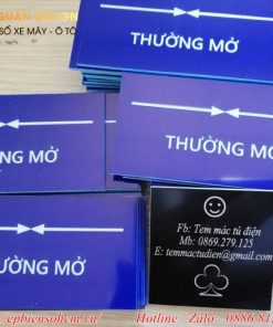 tem nhãn mica namplate tủ điện