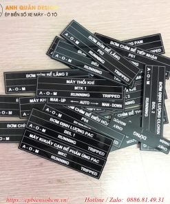 tem nhãn mica namplate tủ điện